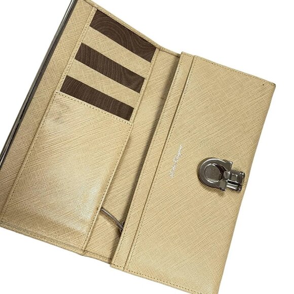 Auth Salvatore Ferragamo Gancini - Beige Silver Leather Long Wallet - Picture 3 of 5